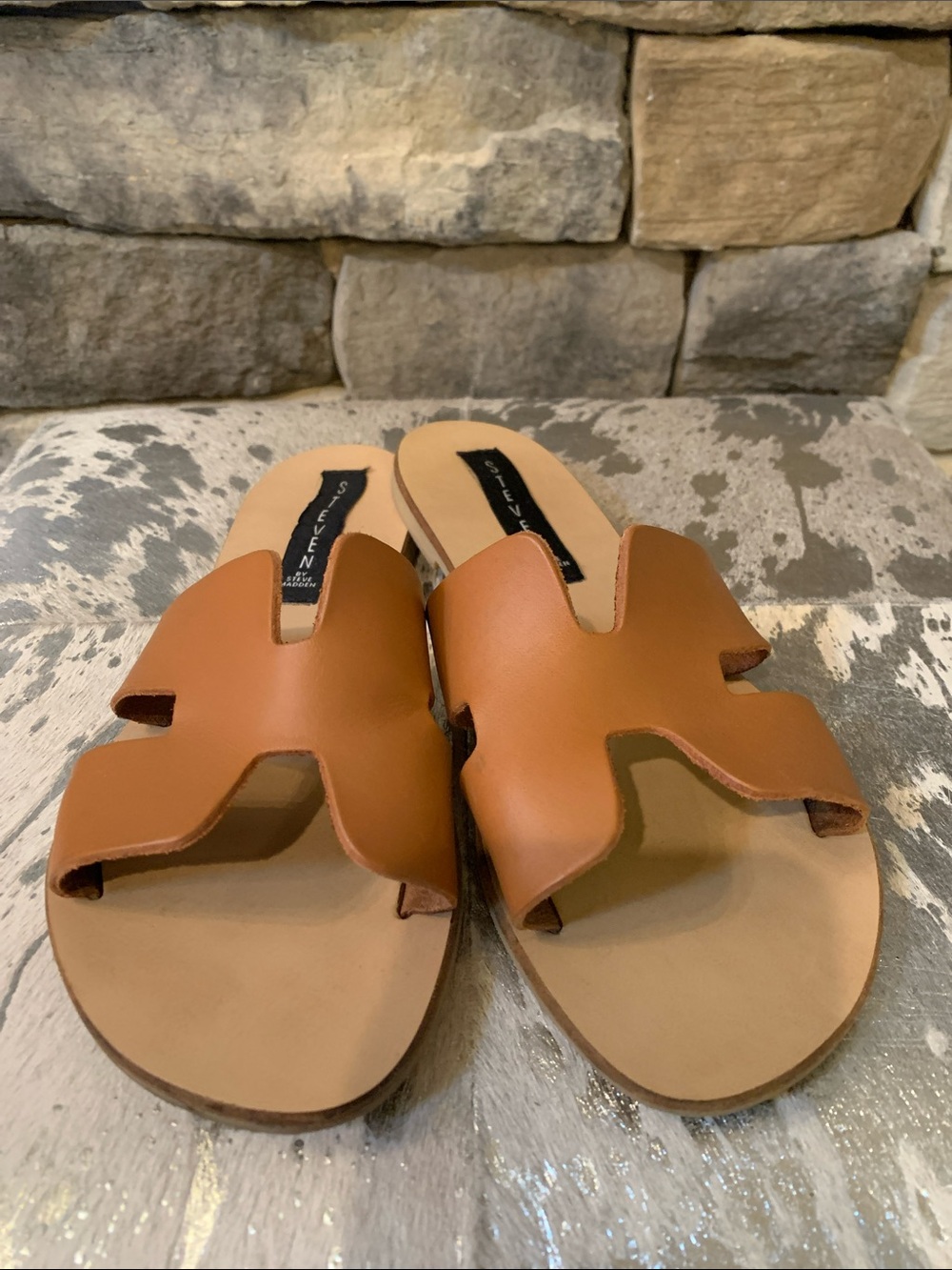 Steven By Steve Madden Cognac Tan Leather Slip-On Sandals - Picture 4 of 7